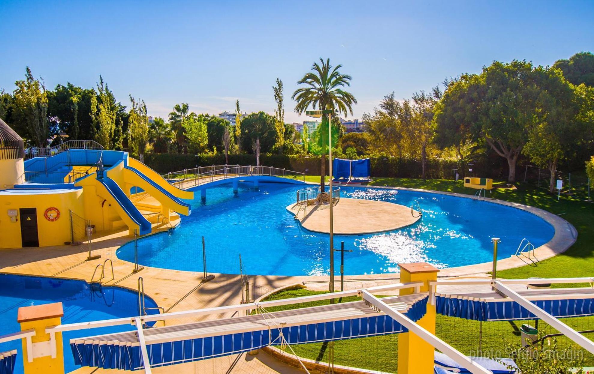 532 Minerva Apartamentos- Vistas Al Mar Y A La Piscina - Excelente Ubicacion Benalmádena Esterno foto