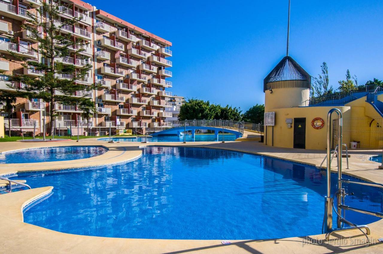 532 Minerva Apartamentos- Vistas Al Mar Y A La Piscina - Excelente Ubicacion Benalmádena Esterno foto